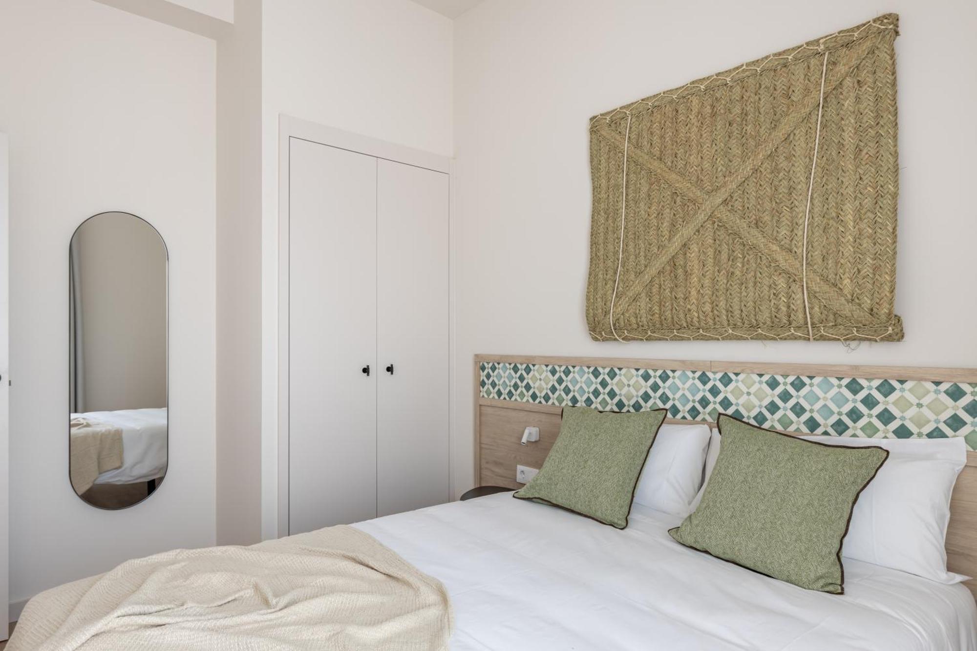 Libere Cordoba Tendillas Room photo